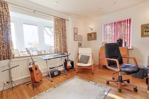 Photo 21- click for photo gallery